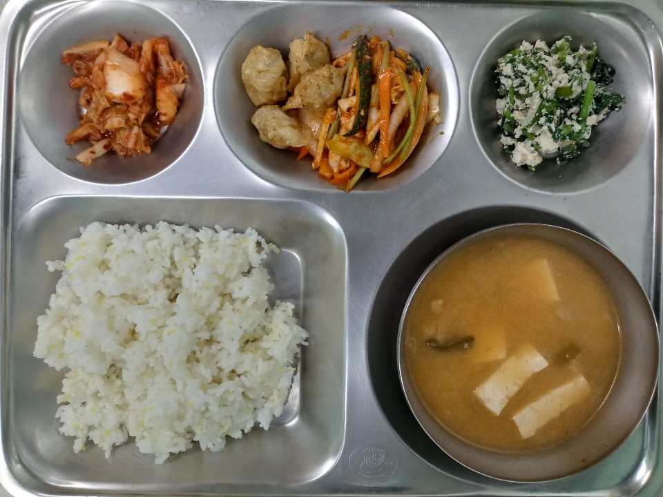   실버식당 